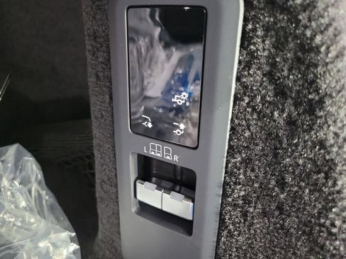 New 2026 Land Rover Range Rover Sport Dynamic SE image 30