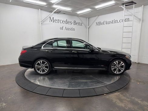 Used 2018 Mercedes-Benz C 300 Sedan image 8