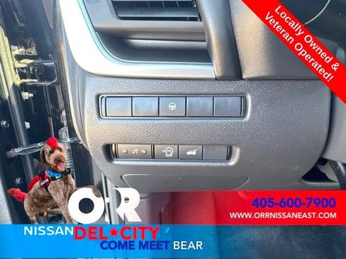Used 2026 Nissan Rogue SV AWD/4WD image 22