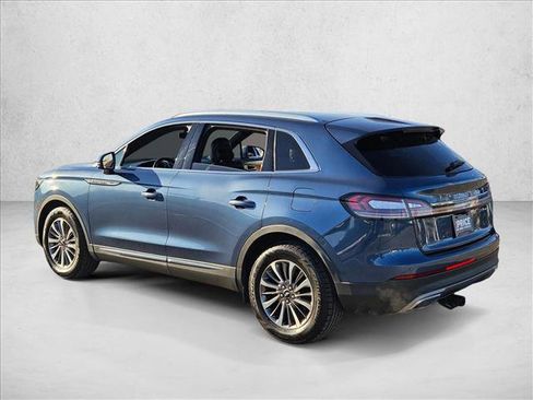 Used 2019 Lincoln Nautilus Select image 8