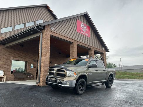 Used 2015 RAM 1500 Outdoorsman image 47