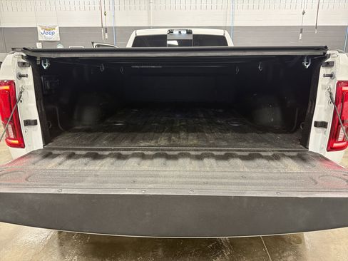 Used 2025 RAM 3500 Laramie w/ Night Edition image 21