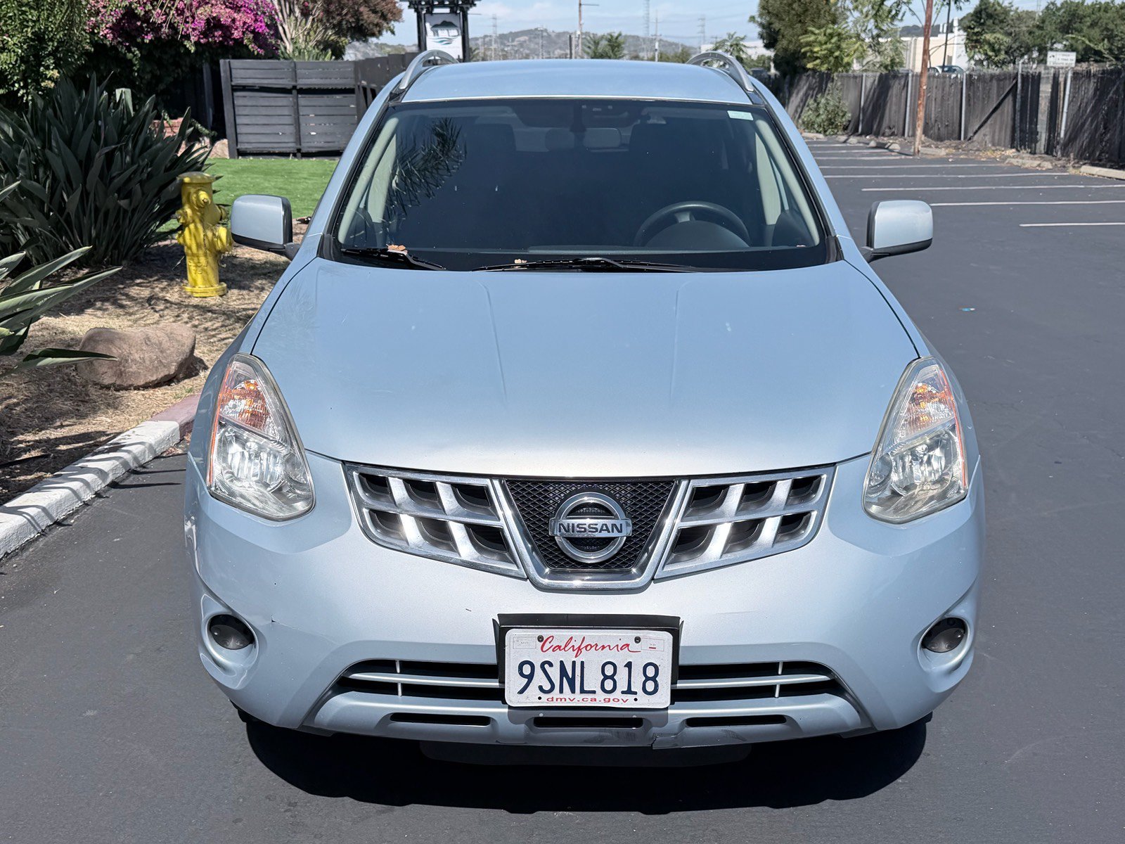 Used 2011 Nissan Rogue SV FWD image 4