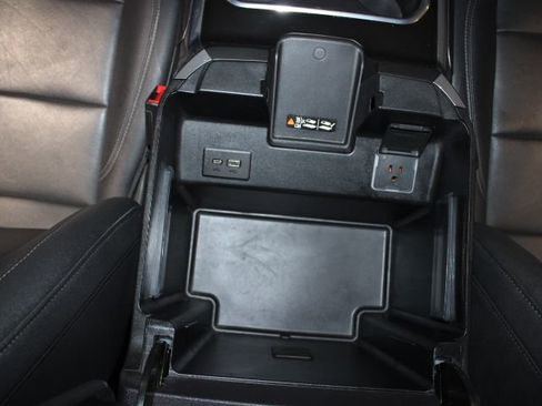 Used 2024 Chevrolet Silverado 2500 LTZ w/ LTZ Convenience Package AWD/4WD image 36