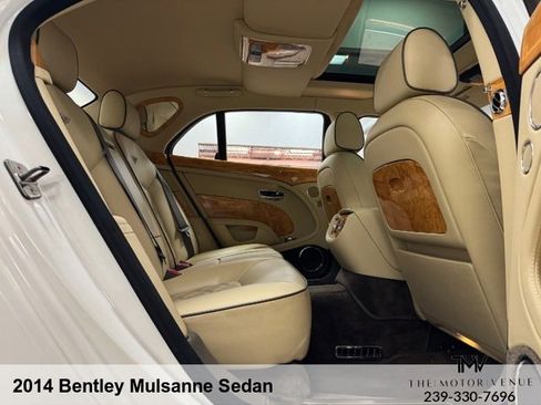Used 2014 Bentley Mulsanne image 30