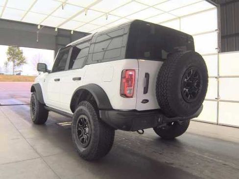 Used 2025 Ford Bronco Big Bend w/ Black Diamond Package image 5