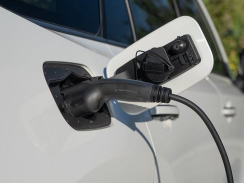 New 2026 Lexus TX 550h AWD Plug-In Hybrid image 10