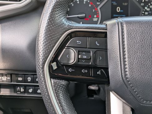 Used 2023 Toyota Tundra Limited w/ Power Package image 33