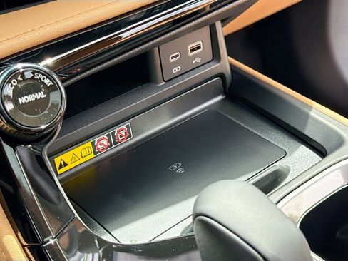 New 2026 Lexus NX 350h AWD w/ Premium Package image 11