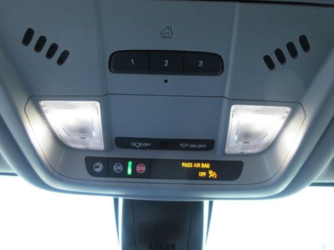 Certified 2023 Chevrolet Blazer LT w/ Convenience Package FWD image 30