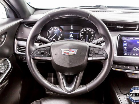 Used 2020 Cadillac XT4 Premium Luxury image 19