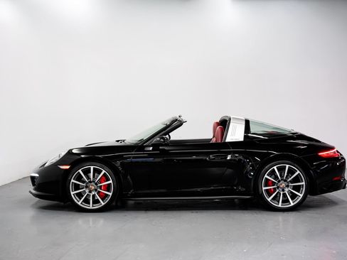 Used 2018 Porsche 911 Targa 4S AWD/4WD image 7