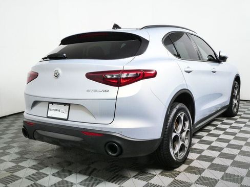Used 2023 Alfa Romeo Stelvio Sprint RWD image 32