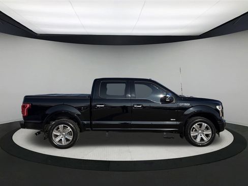 Used 2017 Ford F150 Platinum w/ Equipment Group 701A Luxury image 7