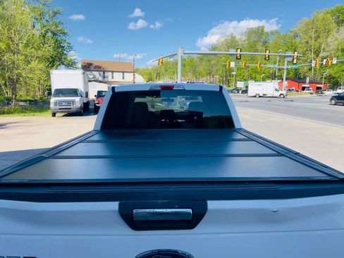 Used 2015 Ford F150 XLT w/ Trailer Tow Package AWD/4WD image 6