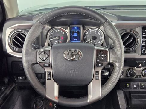 Used 2023 Toyota Tacoma SR5 AWD/4WD image 21