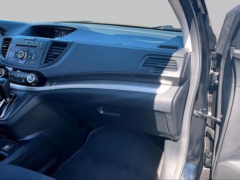 Used 2016 Honda CR-V LX image 18
