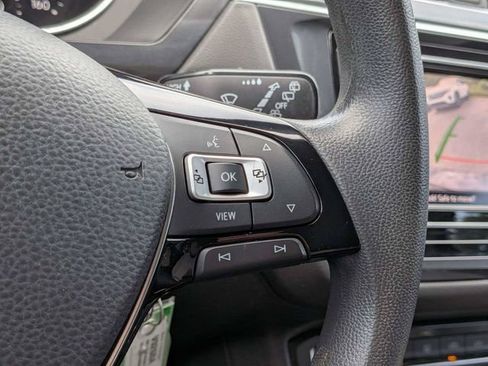 Certified 2021 Volkswagen Tiguan S FWD image 25
