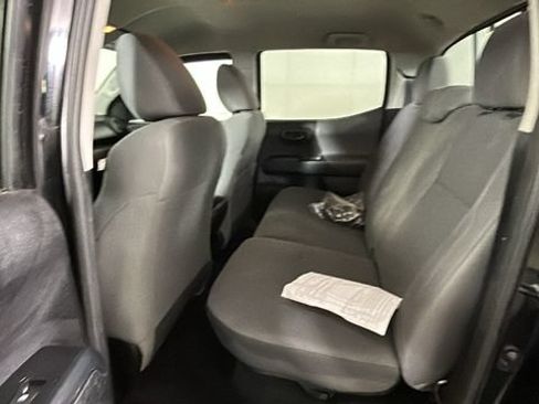 Used 2021 Toyota Tacoma SR AWD/4WD image 25