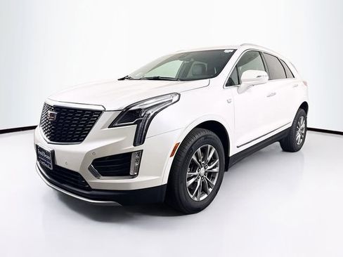 Used 2023 Cadillac XT5 Premium Luxury image 3