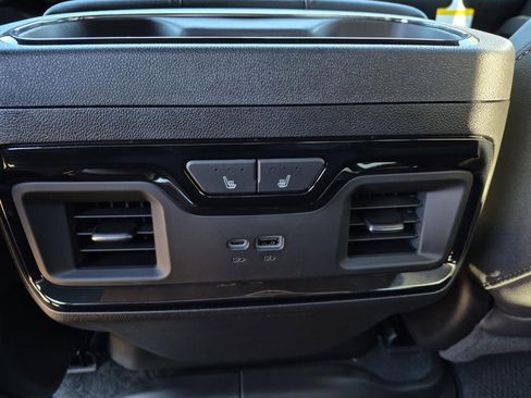 New 2026 GMC Sierra 2500 AT4 w/ AT4 Premium Plus Package image 11