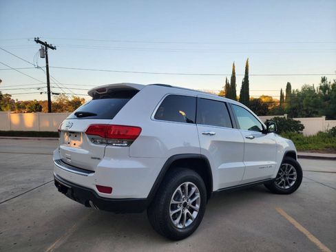 Used 2015 Jeep Grand Cherokee Limited AWD/4WD image 8
