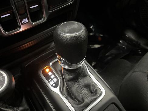 Used 2023 Jeep Wrangler Unlimited w/ 8.4" Radio Group image 19