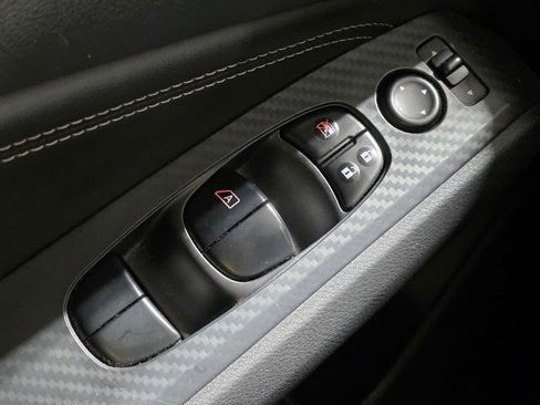 Used 2019 Nissan Altima 2.5 S FWD image 12