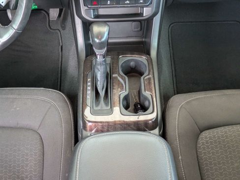Used 2022 GMC Canyon Elevation w/ Trailering Package RWD image 6
