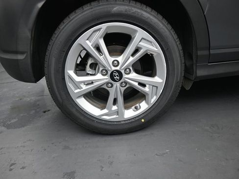 Used 2023 Hyundai Kona SEL FWD image 10