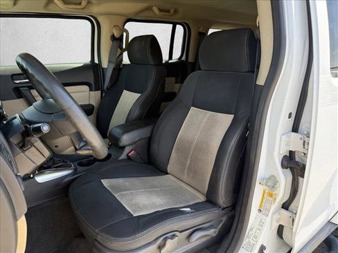 Used 2007 HUMMER H3 AWD/4WD image 11