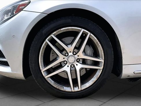 Used 2014 Mercedes-Benz S 550 Sedan image 9