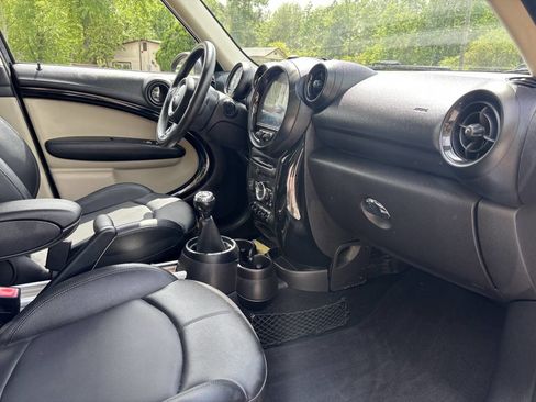 Used 2013 MINI Cooper Countryman S image 28