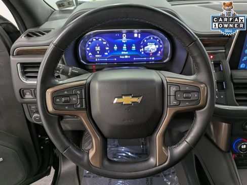 Used 2023 Chevrolet Suburban High Country AWD/4WD image 19