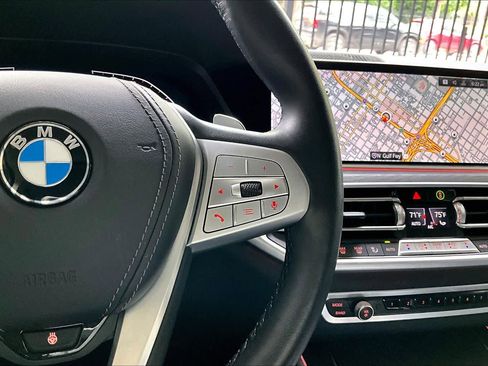 Used 2022 BMW X7 xDrive40i w/ Premium Package AWD/4WD image 24