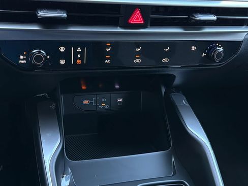 New 2026 Kia Sorento LX FWD image 26