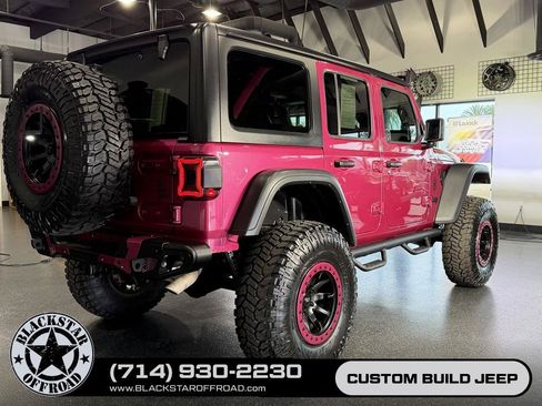 Used 2024 Jeep Wrangler Unlimited AWD/4WD image 31