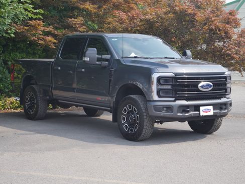 Used 2026 Ford F350 Platinum AWD/4WD image 35