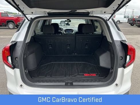 Certified 2022 GMC Terrain SLE w/ Driver Convenience Package AWD/4WD image 21
