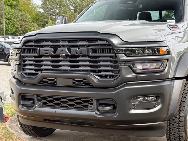 New 2026 RAM 4500 Tradesman AWD/4WD image 10