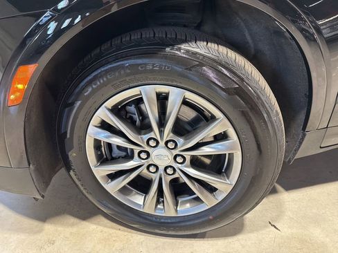 Used 2022 Cadillac XT5 Premium Luxury w/ LPO, Floor Liner Package AWD/4WD image 2