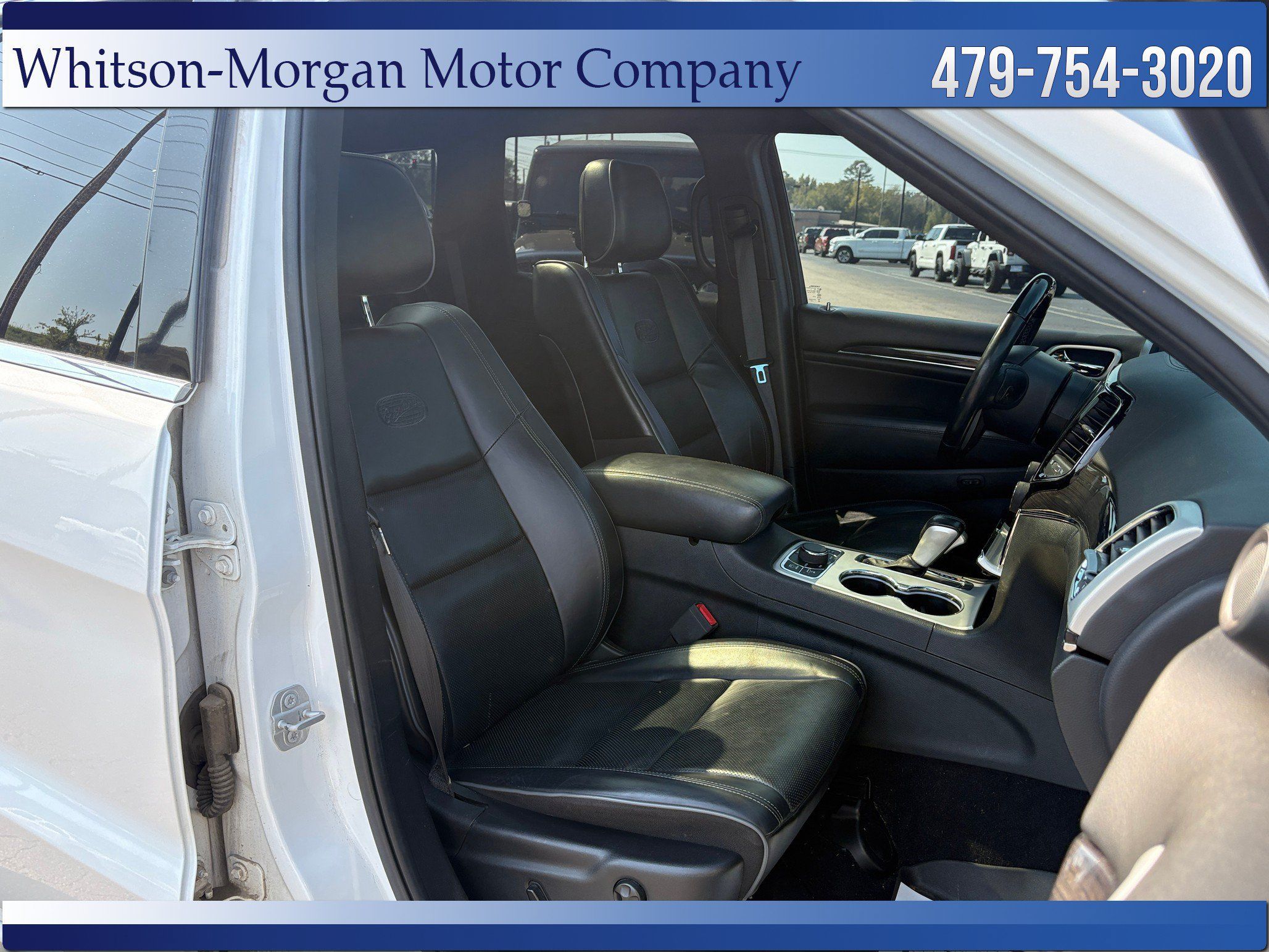 Used 2020 Jeep Grand Cherokee Overland w/ Interior Metal Package AWD/4WD image 37