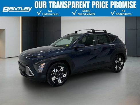 Certified 2025 Hyundai Kona SEL FWD image 1