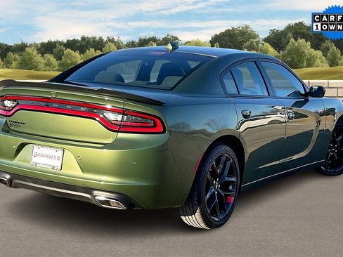 Used 2023 Dodge Charger SXT w/ Blacktop Package image 12
