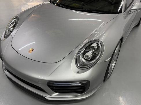 Used 2017 Porsche 911 4 Coupe AWD/4WD image 32