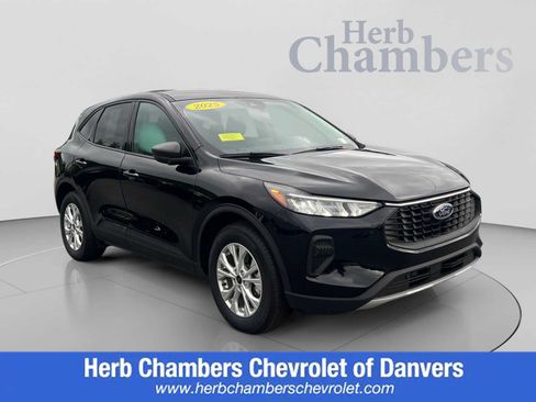 Used 2025 Ford Escape Active FWD image 1