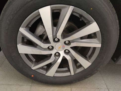 Used 2022 Chevrolet Equinox LT image 31