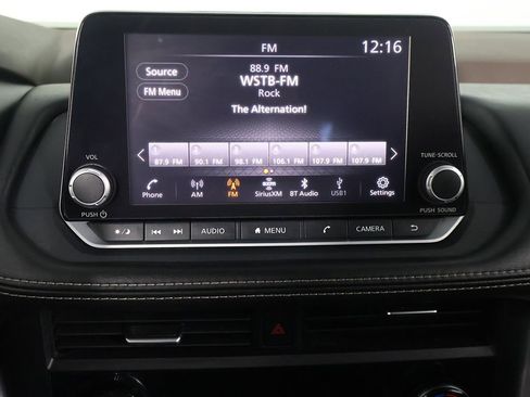 Used 2023 Nissan Rogue SV AWD/4WD image 39