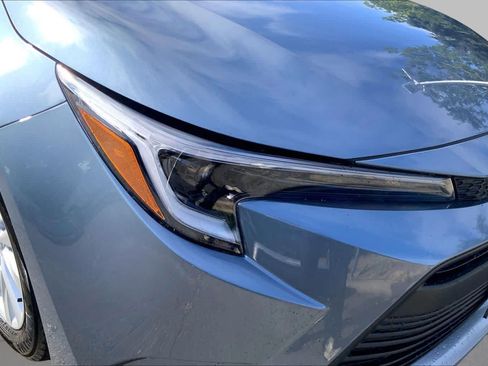New 2026 Toyota Corolla XLE FWD image 13