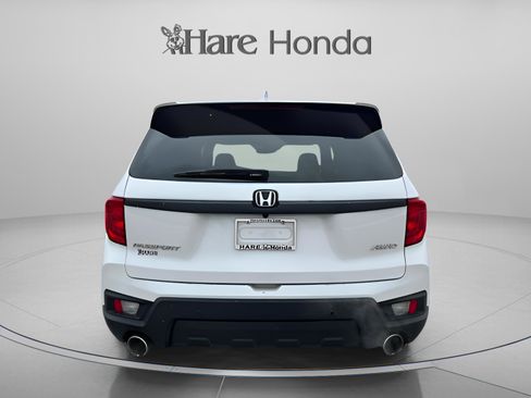 Used 2023 Honda Passport EX-L image 4